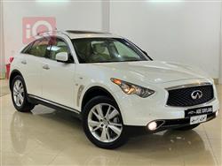 Infiniti QX70